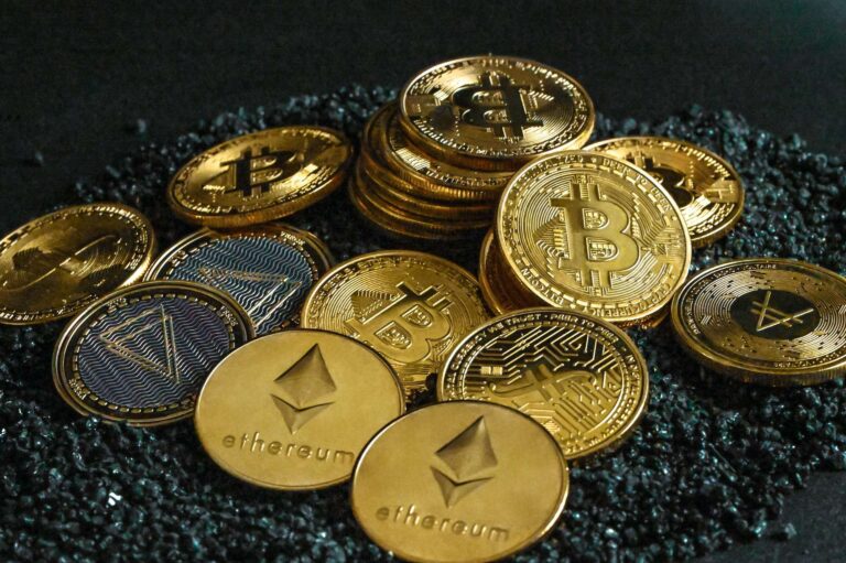 Bitcoin, SHIB, Ethereum, PEPE, XRP, BNB en Cardano kopen met korting?